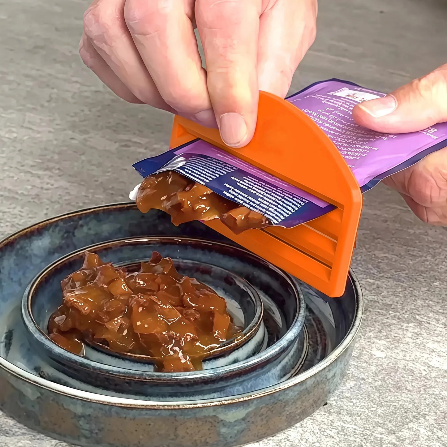 Cat Treat Tube Squeezer